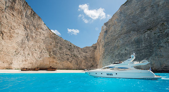 Ideal to cruise the extraordinary Ionian islands.